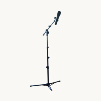 mic-stand.png Microphone & Stand